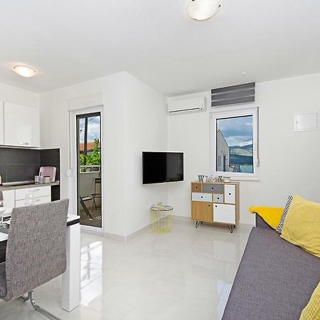 Irma Trogir Apartment Ngoại thất bức ảnh