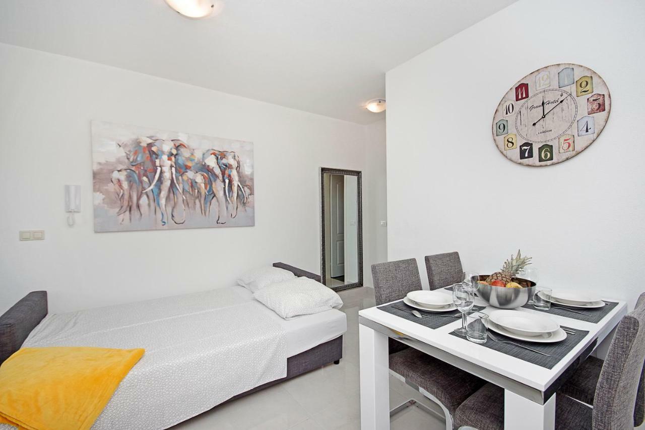 Irma Trogir Apartment Ngoại thất bức ảnh