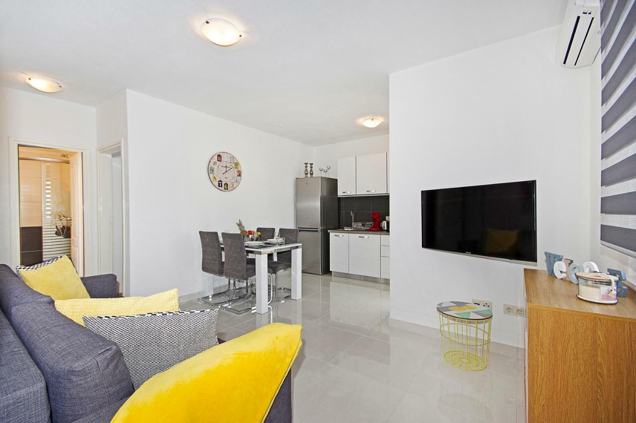Irma Trogir Apartment Ngoại thất bức ảnh